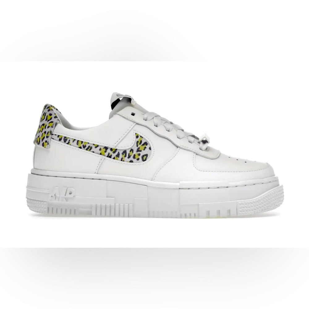 Nike Air Force 1 Low Pixel White Leopard